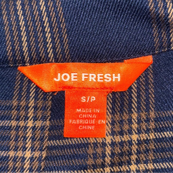 NWOT Plaid Navy Blue and Brown Women's Top - Picture 6 of 7